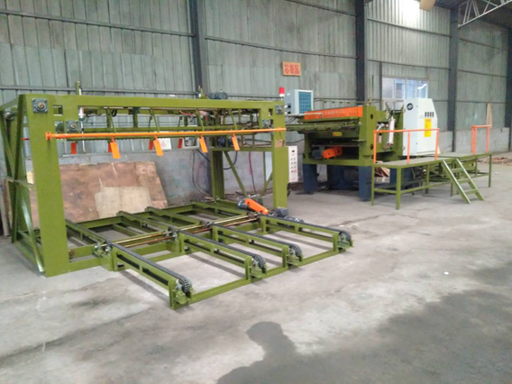 Plywood Core Veneer Composer Machine for Jointing Wood Veneer -mesin kayu tripleks